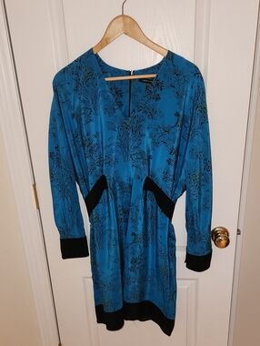 100% Silk Blue Patterned Dress